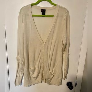 Torrid Size 2 Cream Cardigan